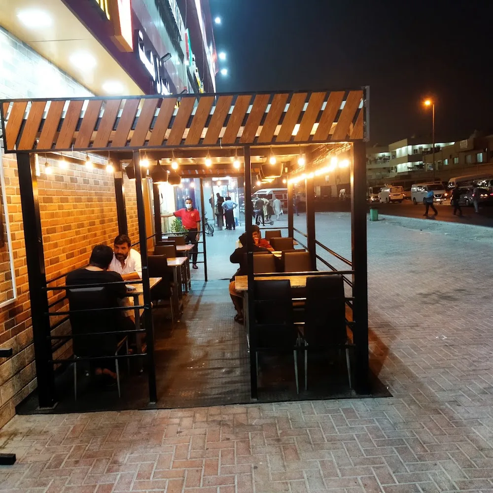 Desl hut restaurant