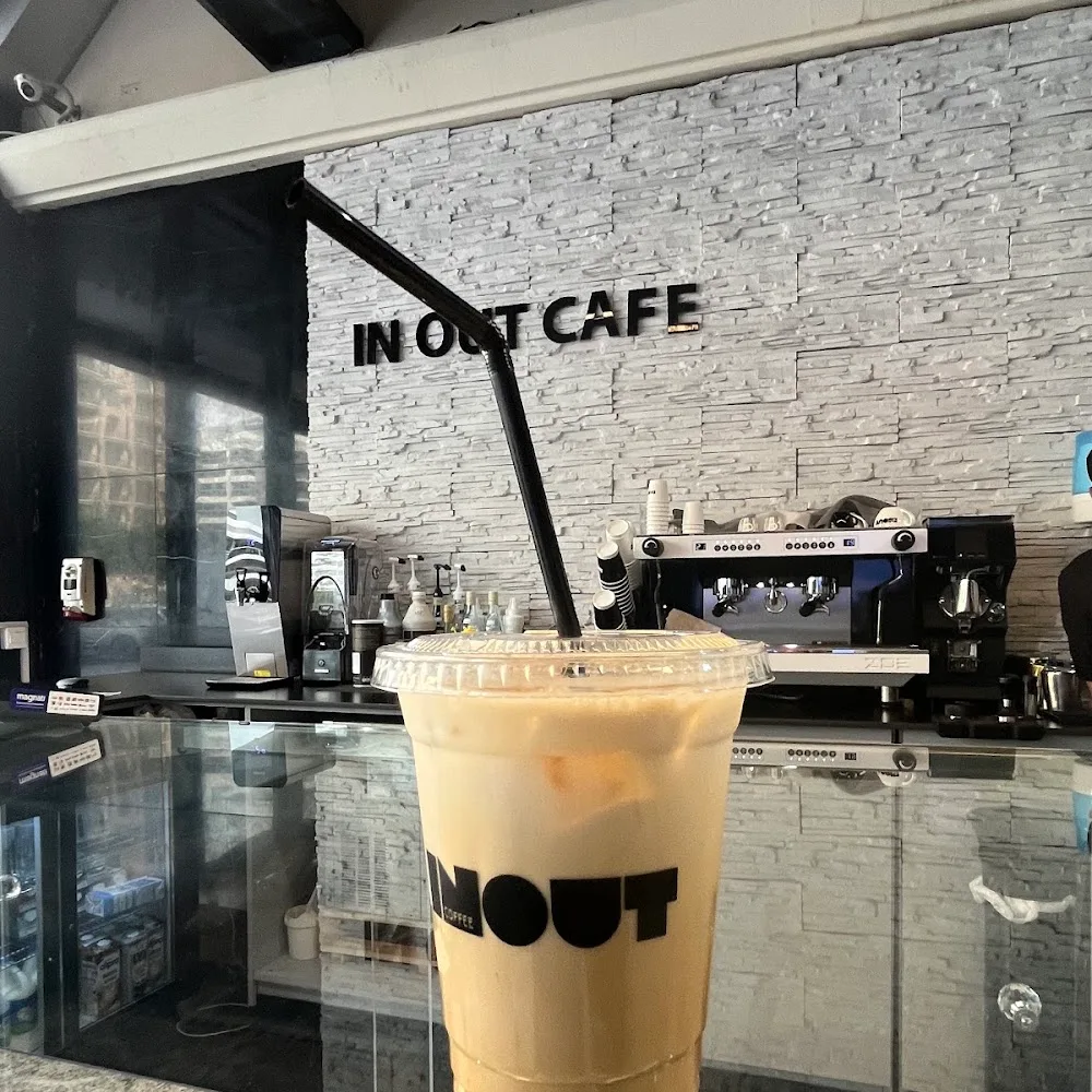 In Out Cafe
