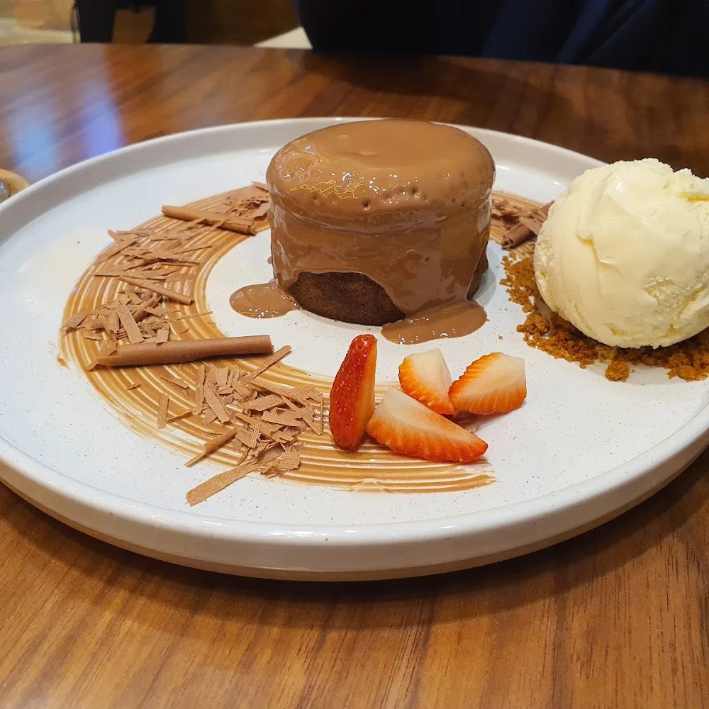 Yummy Belgian Cafe