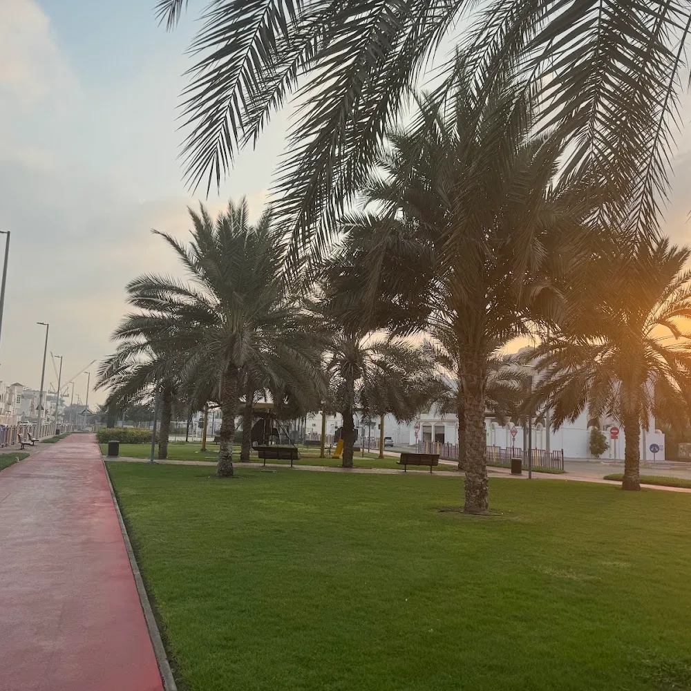 Al Usrah Park