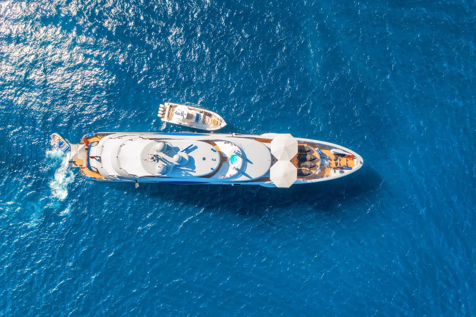 Dubai Yacht Rental