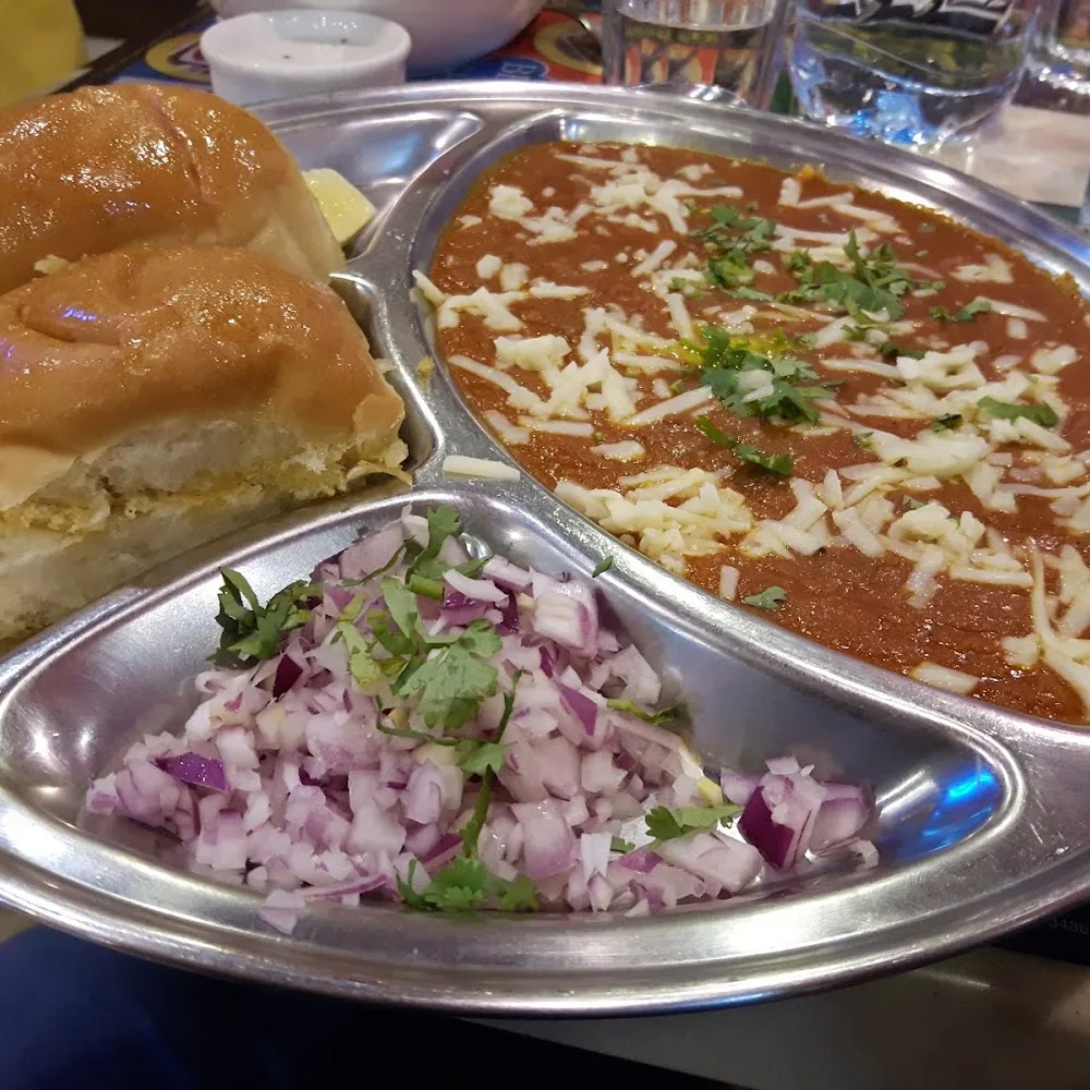 Kamat Vegetarian - King Faisal Street