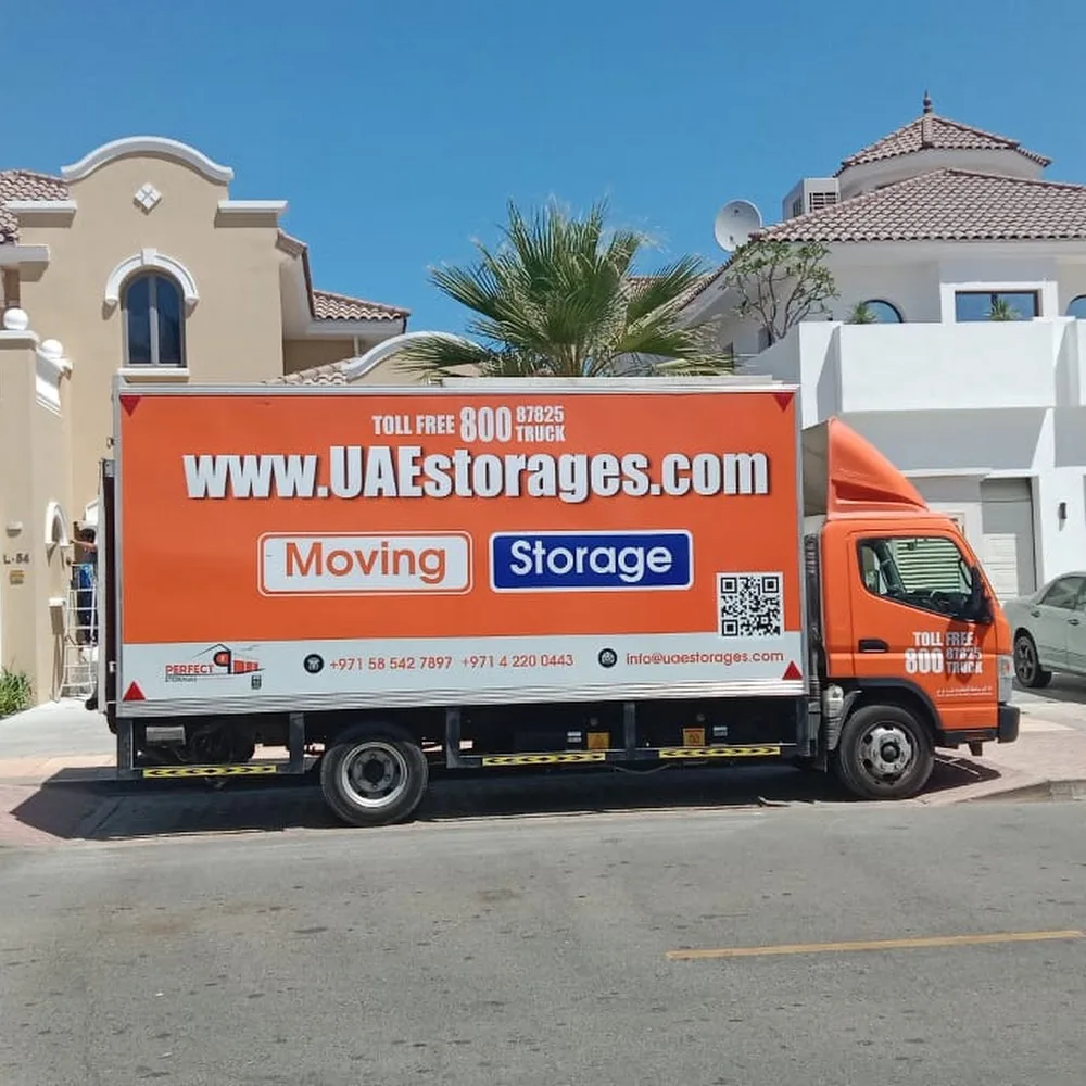 800 TRUCK - Moving & Storage