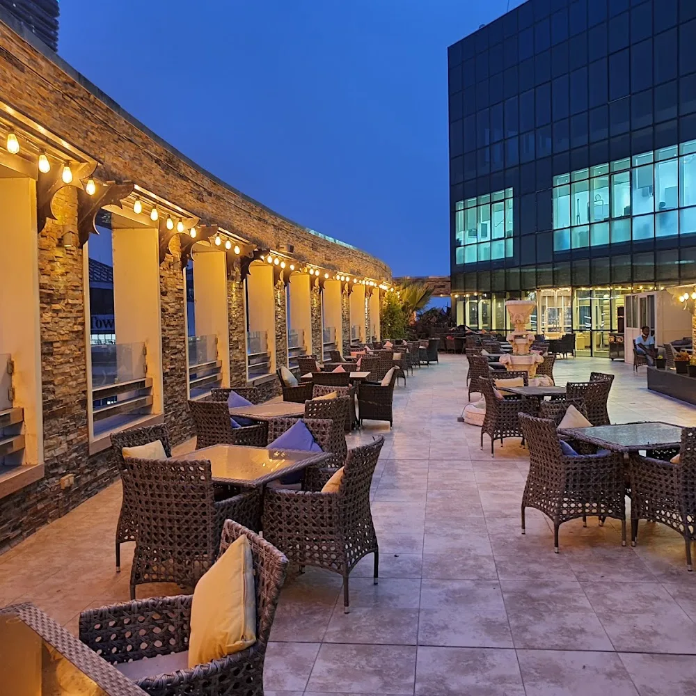 La Fontana Restaurant & Café