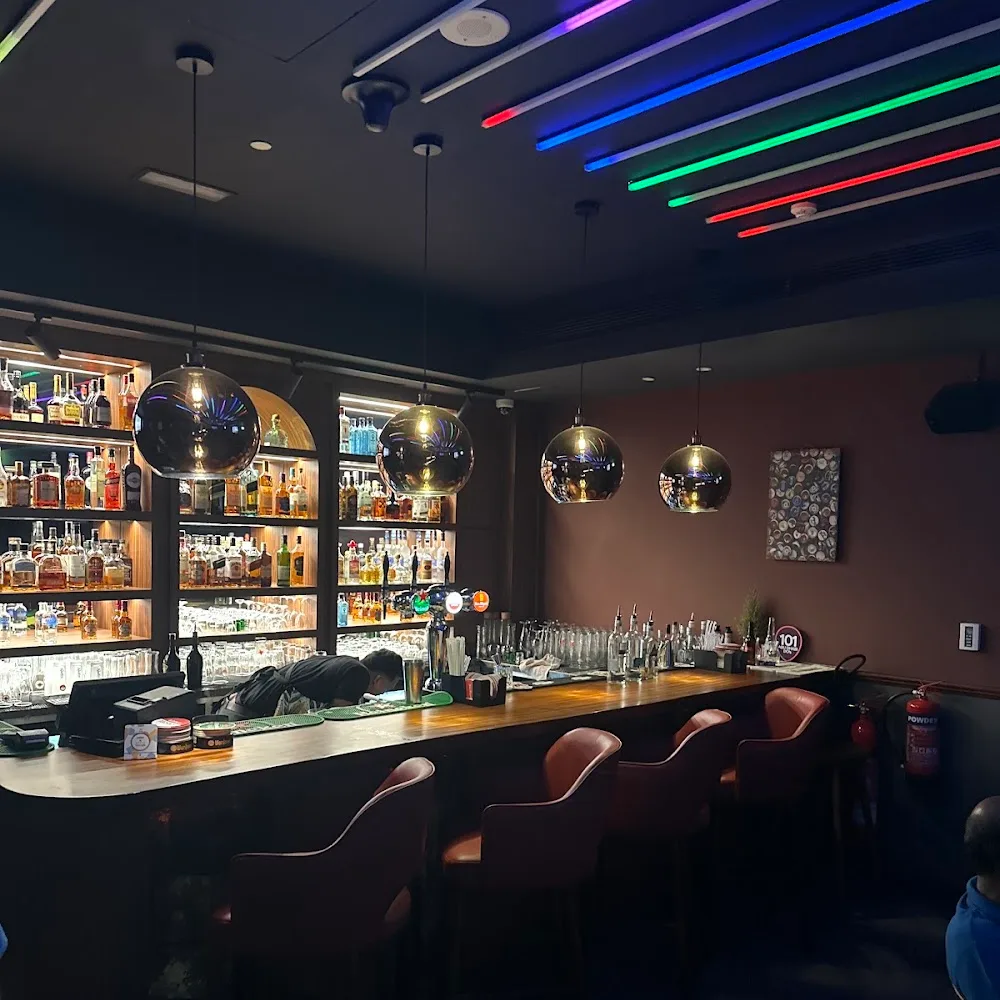 Underground Lounge Bar Gravity