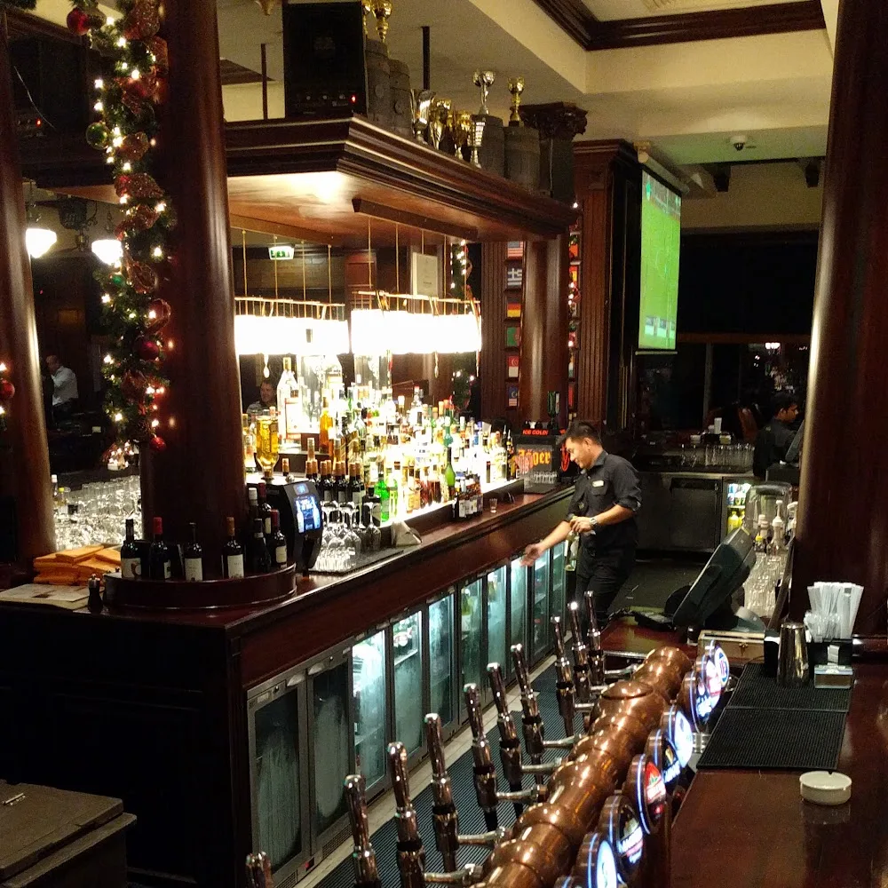 Cooper's - GastroBar