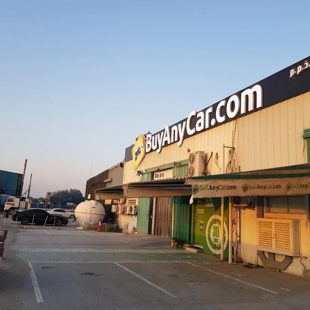 SellAnyCar.com - Dubai - Umm Suqeim Street