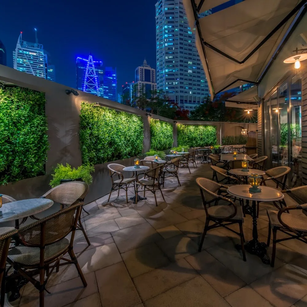 Nola Eatery & Social House