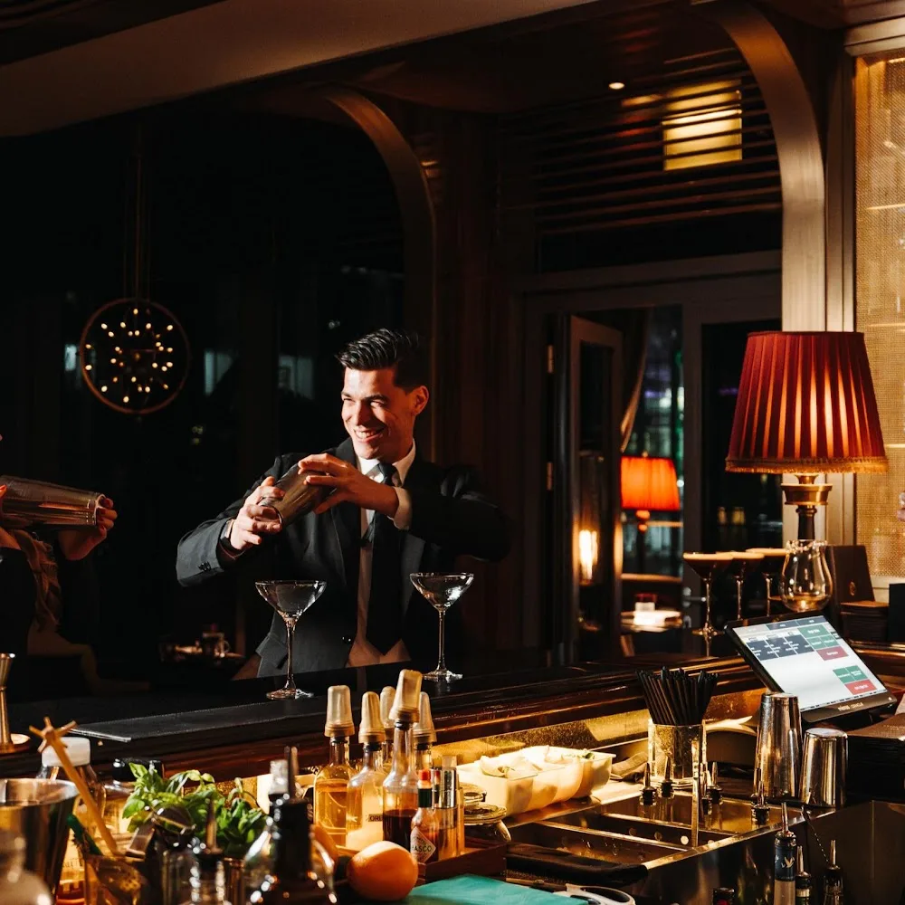 Churchill Club