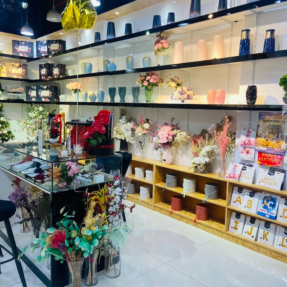Urban Rose Marina Flowers Shop | Best in Flower Bouquet, Flower Box, Flowers Vase, Gifts & More
