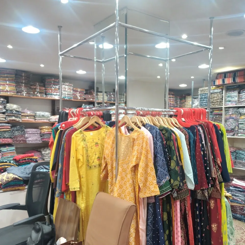 ROYAL CROWN TRADING (L.L.C) Textiles & Garments