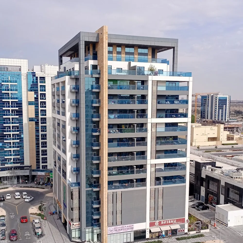 Skyline 12