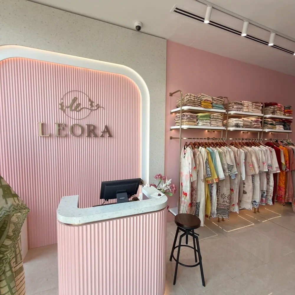 LEORA BOUTIQUE