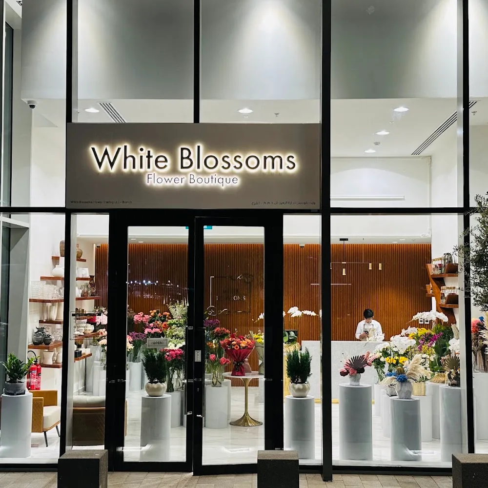 White Blossoms Flower Boutique