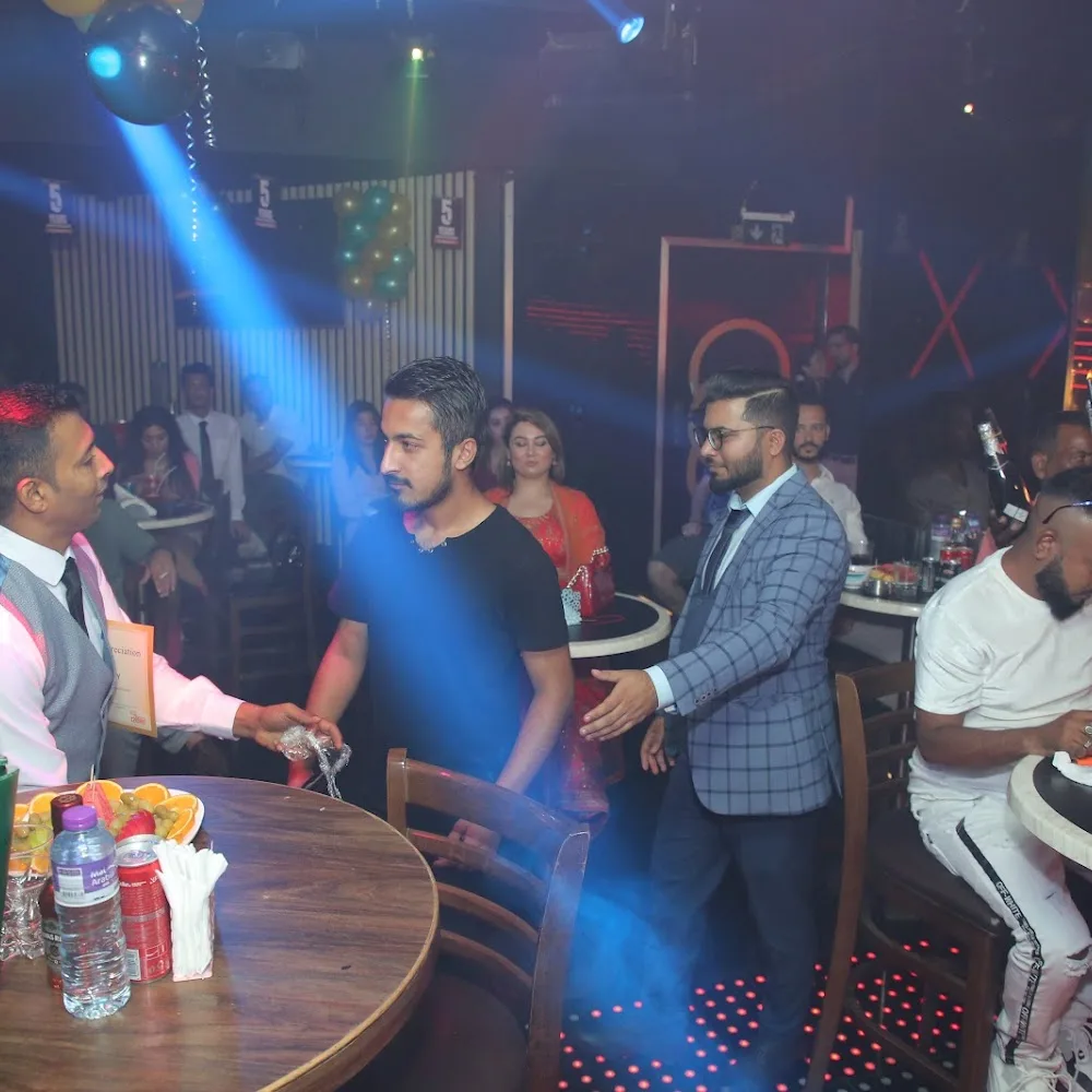 Synite Lounge