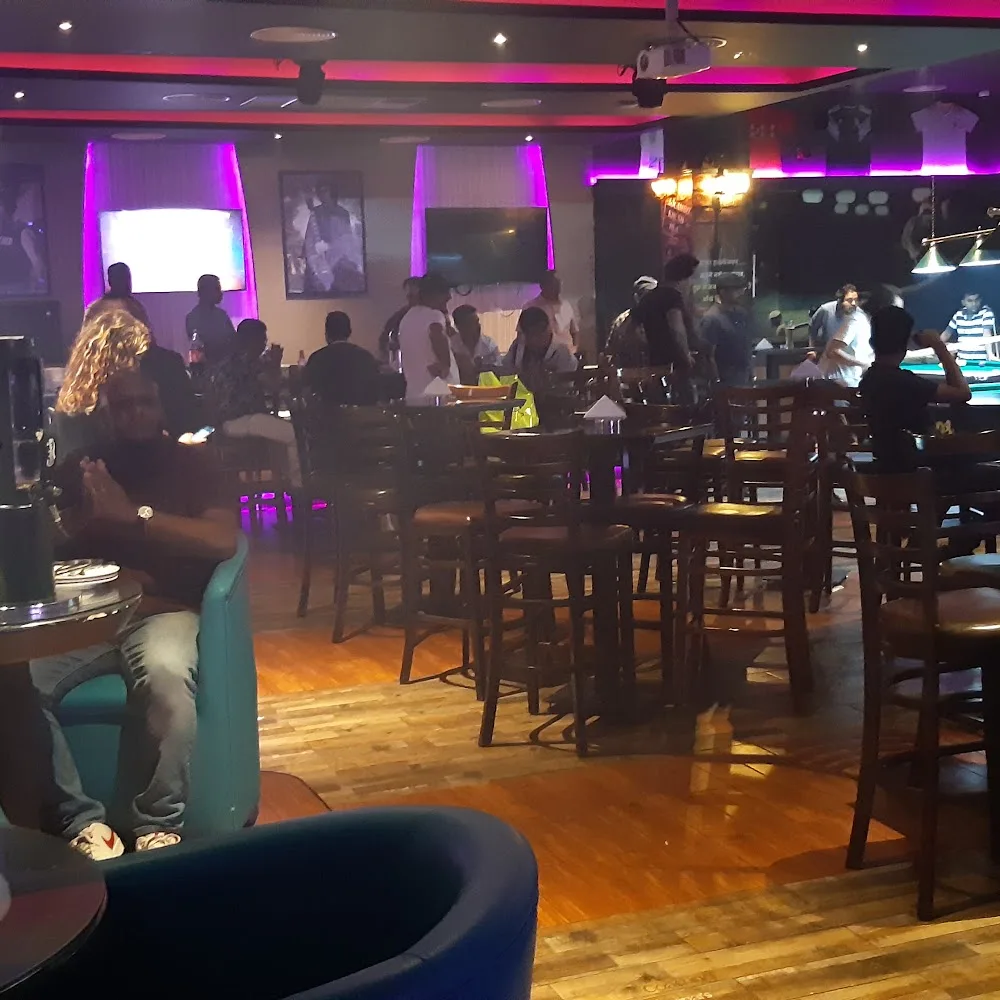 Club Everest - Restro Bar