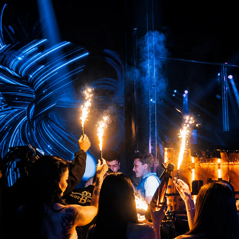 سهرات دبي سهرات خليجية نايت كلوب ديسكو After party vip