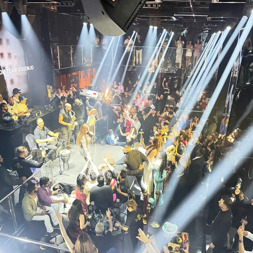 نايت خليجي ديسكو مرقص عربي سهرات في دبي /night club after barty/