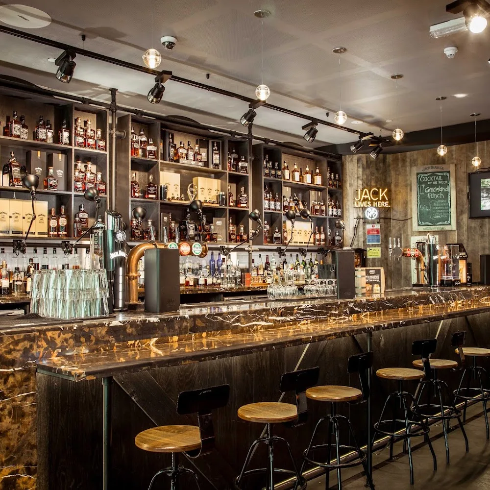 Jack's Bar & Grill