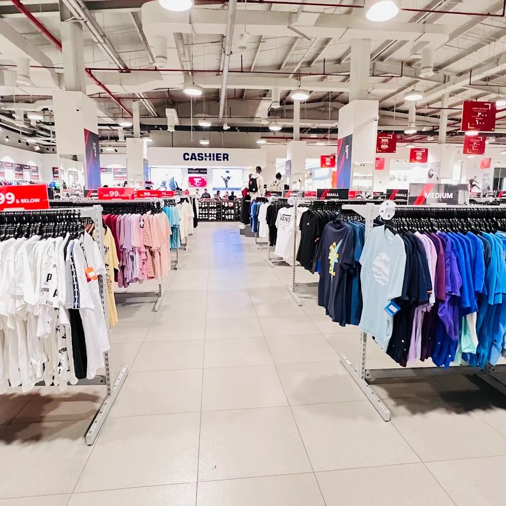 Boutique 1”The outlet”