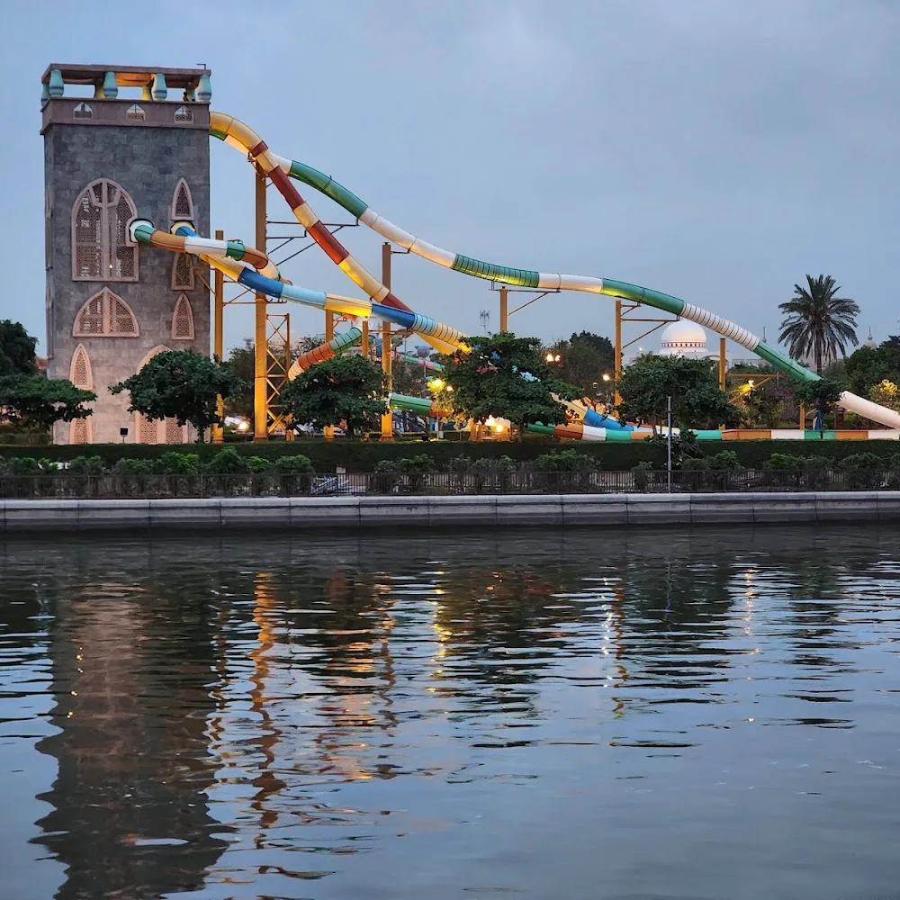 Al Majaz Waterfront