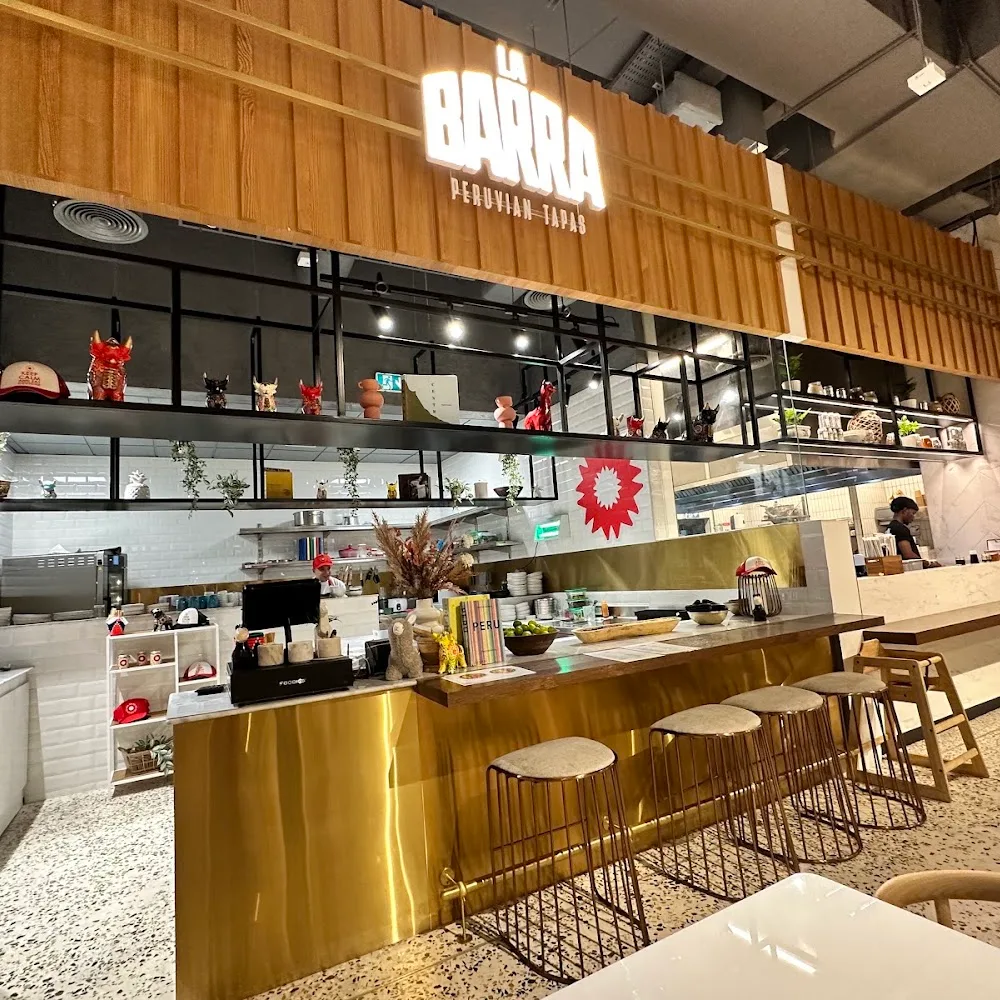 LA BARRA PERUVIAN RESTAURANT