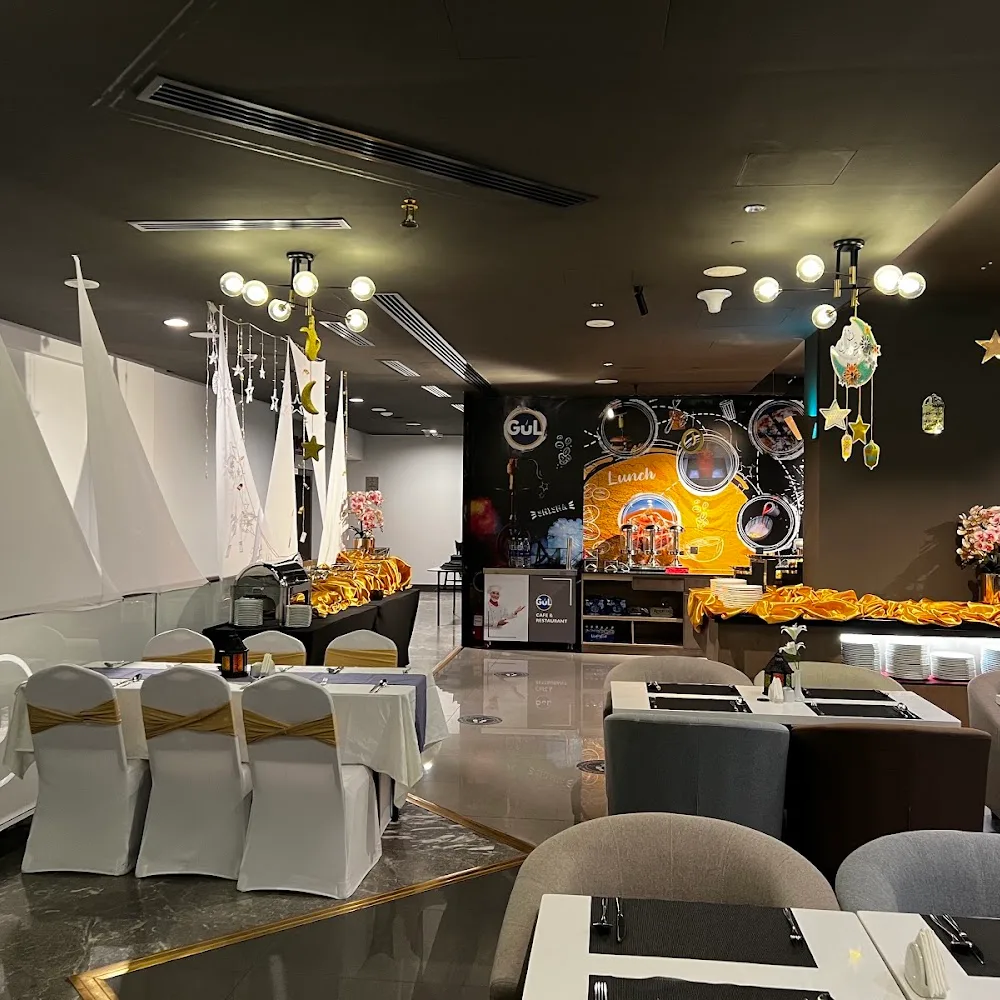 Gul Café & Restaurant